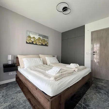 Bauhaus Wellness 106 Апартаменты *