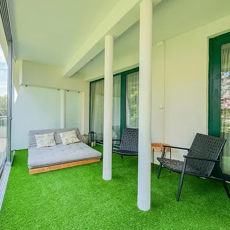 Bauhaus Wellness 106 Апартаменты